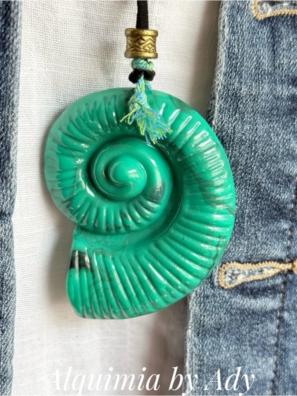 BRUTALIST Turquoise Spiral Shell Pendant Necklace LONG SUEDE